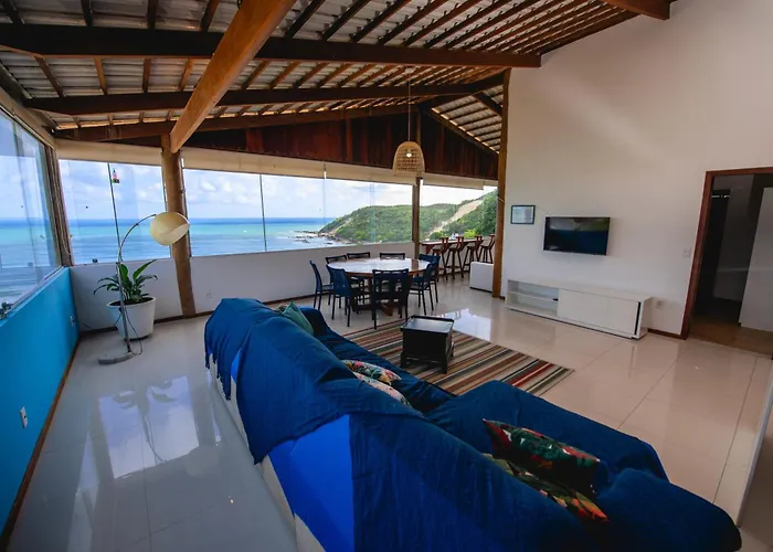 Cobertura Exclusiva Em Ponta Negra Com Vista Para O Mar